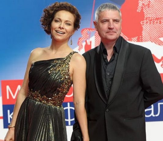 Екатерина Гусева удивила поклонников новыми по-настоящему теплыми семейными кадрами.