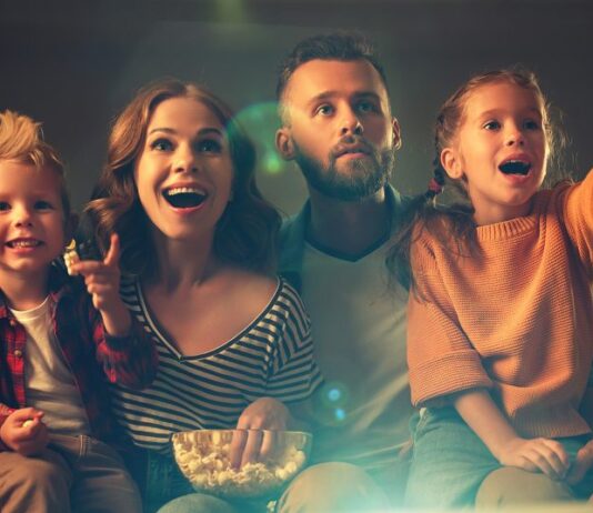 Как хорошо провести время с семьей? Какой фильм посмотреть? Как хорошо провести время с семьей? Какой фильм посмотреть?