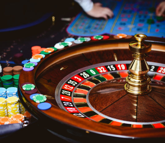 Онлайн казино и его основные достоинства Онлайн казино и его основные достоинства