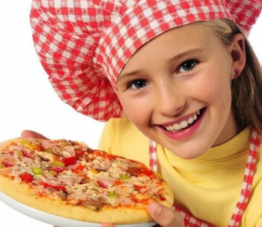 Какую пиццу можно есть маленьким детям? Какую пиццу можно есть маленьким детям?