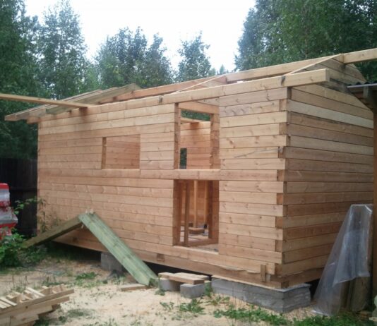 Как выбрать доски для строительства бани своими руками Как выбрать доски для строительства бани своими руками