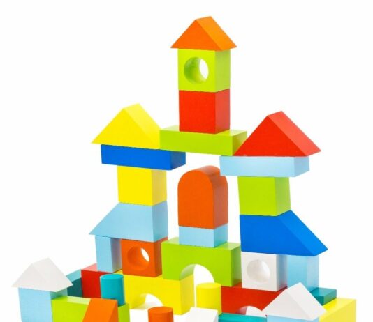 Как выбрать развивающую игрушку для своего ребенка Как выбрать развивающую игрушку для своего ребенка