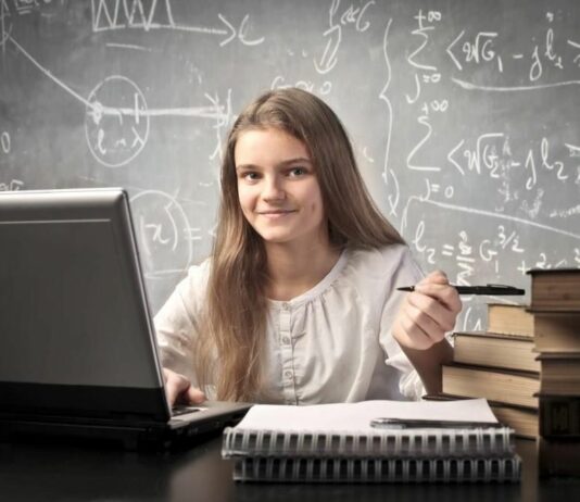 Как подготовиться к ЕГЭ онлайн: основные форматы, их преимущества и недостатки Как подготовиться к ЕГЭ онлайн: основные форматы, их преимущества и недостатки