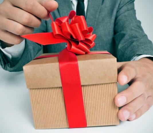 Что подарить на День рождения? Что подарить на День рождения?