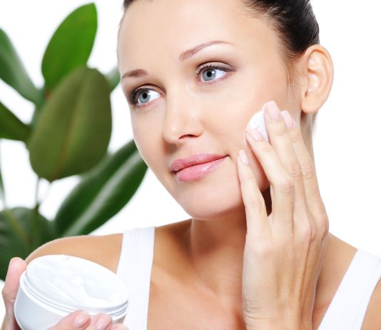 Как выбрать косметику для ухода за кожей