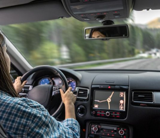 Дорожное радио: музыка для дорожных приключений